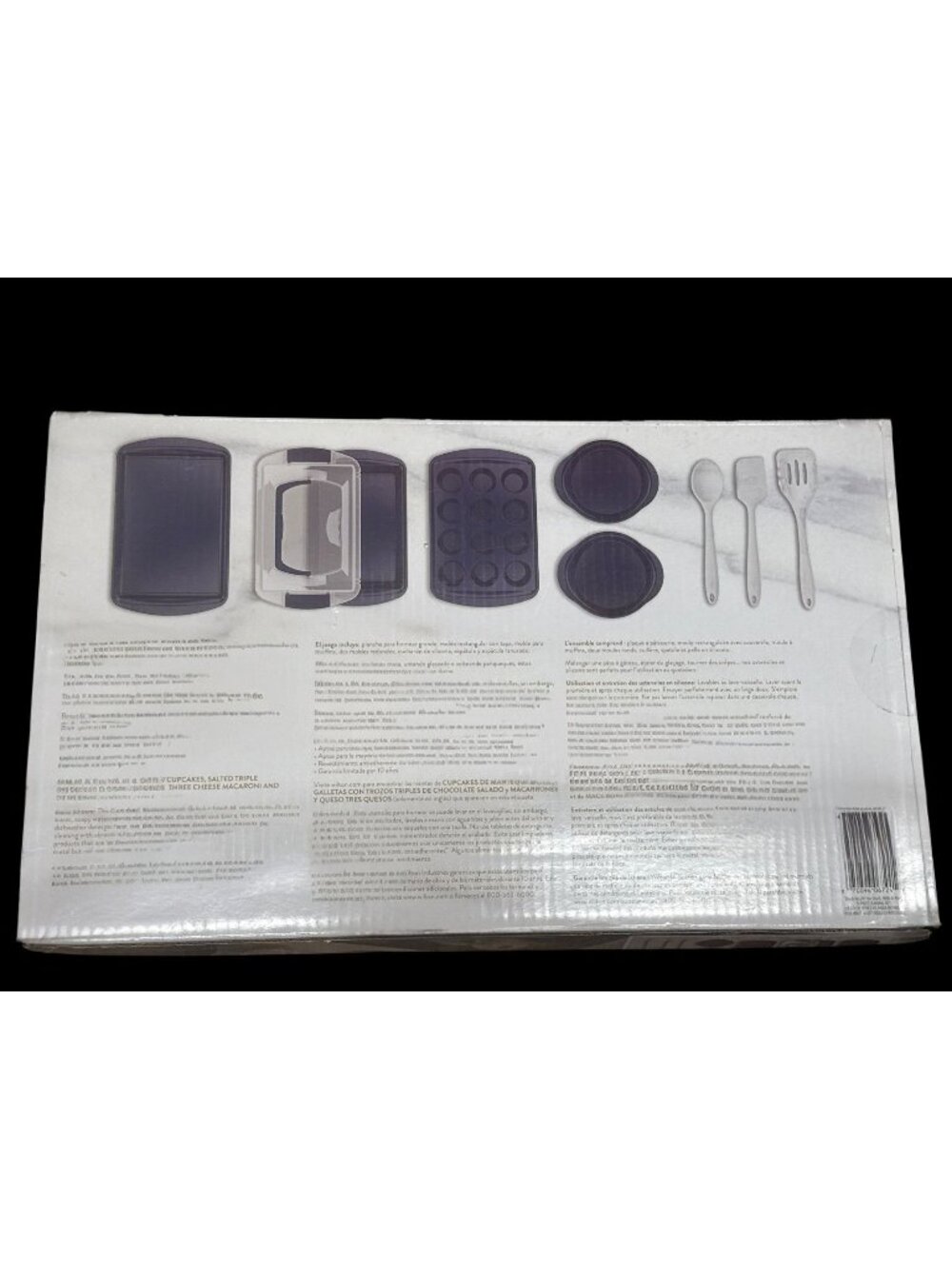 Non-Stick Diamond-Infused Navy Blue Baking Set with Utensils, 9-Piece New In Box - Picture 3 of 3